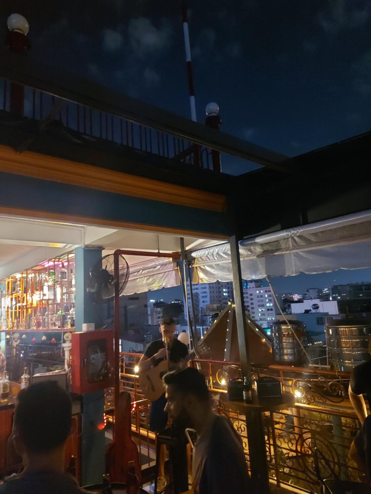 Saigon Rooftops Hostel Thành Pho Ho Chí Minh Esterno foto